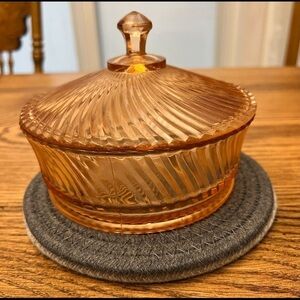 Vintage Pink Depression Federal Glass Diana Swirl Covered Candy Dish.